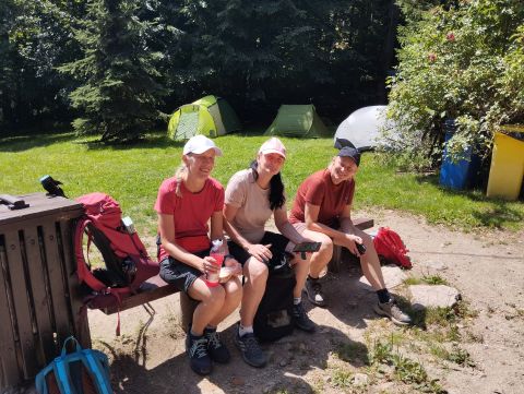 Wycieczka w Rudawy Janowickie s80 - PTTK Strzelin