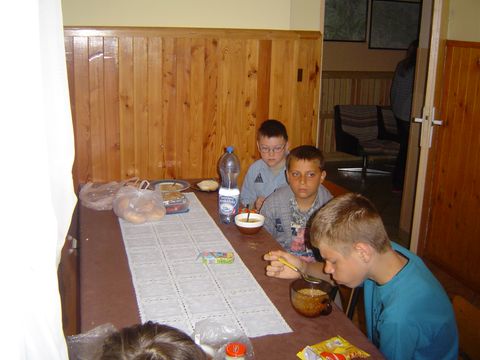 Schronisko M�odzie�owe 'Skalnik' w Bukowcu