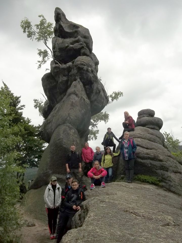 Wycieczka w Rudawy Janowickie s002 - PTTK Strzelin