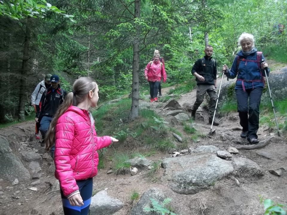 Wycieczka w Rudawy Janowickie s002 - PTTK Strzelin