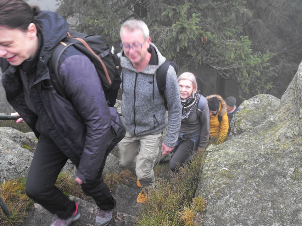 Wycieczka w Rudawy Janowickie s002 - PTTK Strzelin