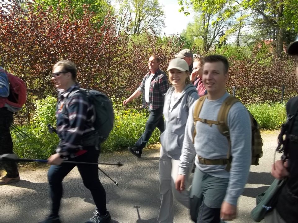 Wycieczka w Rudawy Janowickie s002 - PTTK Strzelin