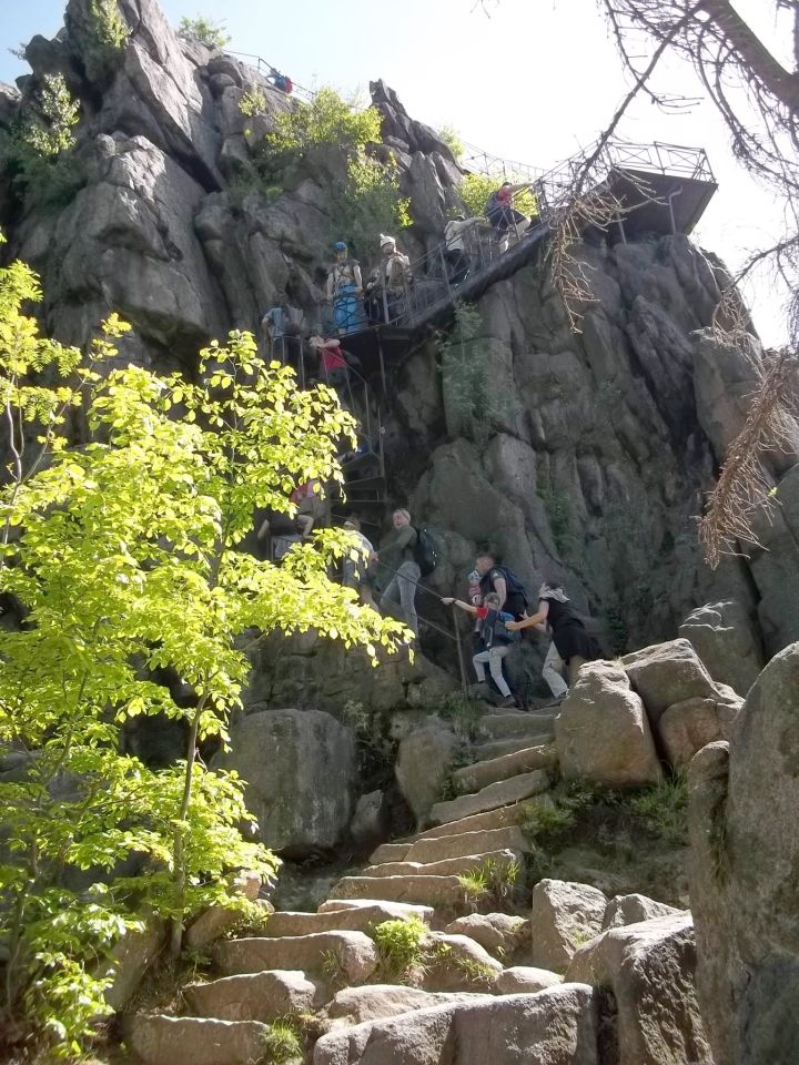 Wycieczka w Rudawy Janowickie s002 - PTTK Strzelin