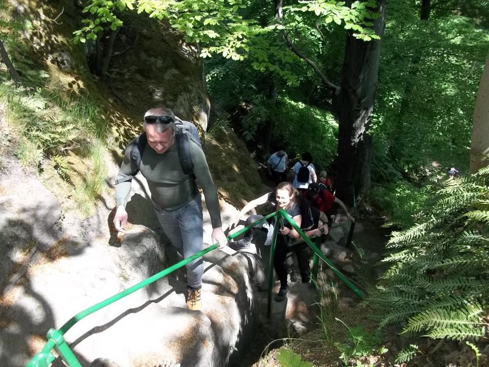 Wycieczka w Rudawy Janowickie s002 - PTTK Strzelin