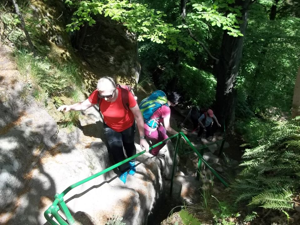 Wycieczka w Rudawy Janowickie s002 - PTTK Strzelin