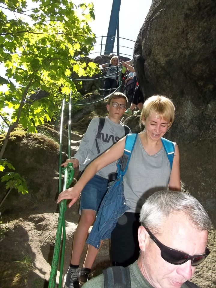 Wycieczka w Rudawy Janowickie s002 - PTTK Strzelin