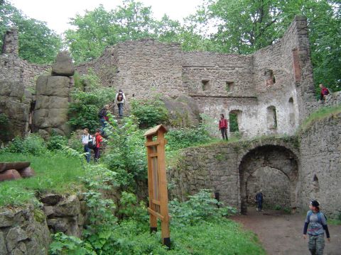 Zamek Bolcz�w w Rudawach Janowickich s011 - PTTK Strzelin