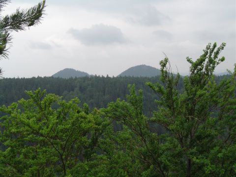 Zamek Bolcz�w w Rudawach Janowickich s040 - PTTK Strzelin