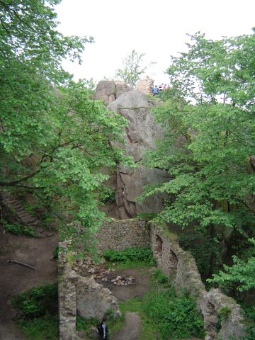 Zamek Bolcz�w w Rudawach Janowickich s044 - PTTK Strzelin