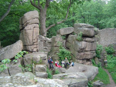 Zamek Bolcz�w w Rudawach Janowickich s049 - PTTK Strzelin