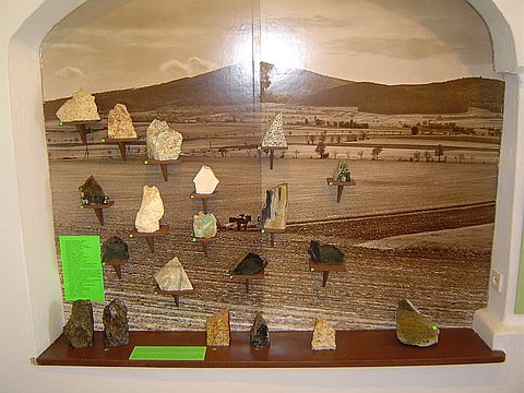 Sob�tka - Muzeum �l�a�skie s022 - PTTK Strzelin