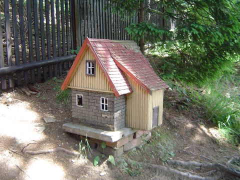 Mi�dzyg�rze - Ogr�d Bajek