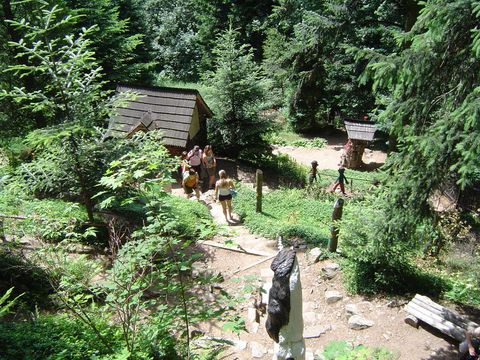 Mi�dzyg�rze - Ogr�d Bajek