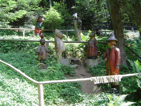 Mi�dzyg�rze - Ogr�d Bajek