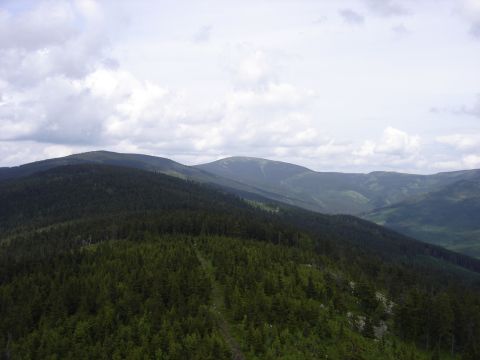 Tr�jmorski Wierch - widok z wie�y widokowej s008 - PTTK Strzelin