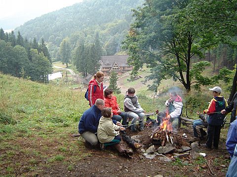 Ognisko obok Zygmunt�wki