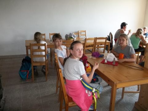 W schronisku PTTK 'Zygmunt�wka' s089 - PTTK Strzelin