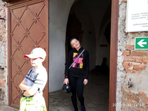 Zamek Grodno w Zag�rzu �l�skim s042 - PTTK Strzelin