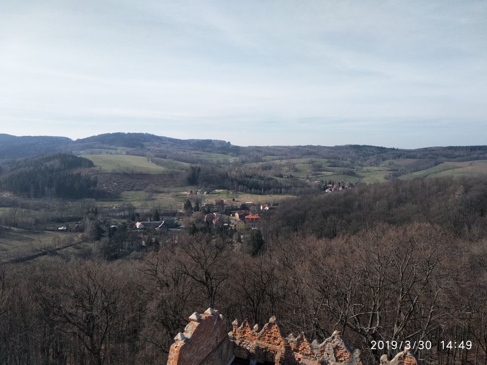 Widok z wie�y Zamku Grodno d051 - PTTK Strzelin