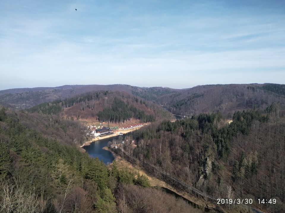 Widok z wie�y Zamku Grodno d053 - PTTK Strzelin