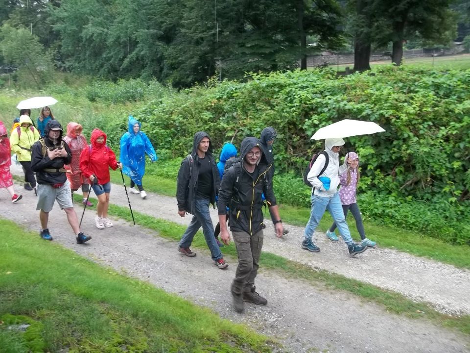 Wycieczka w Góry Wałbrzyskie i Sowie s002 - PTTK Strzelin