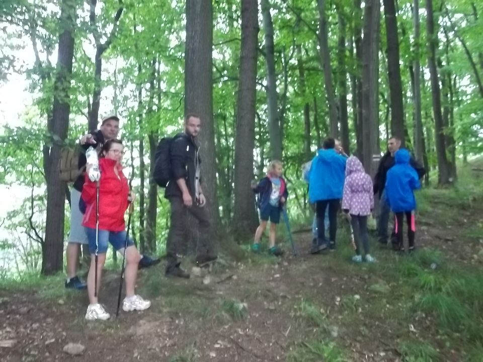 Wycieczka w Góry Wałbrzyskie i Sowie s002 - PTTK Strzelin