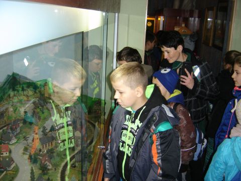 Kudowa-Zdr�j - Muzeum Zabawek s048 - PTTK Strzelin