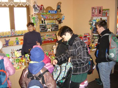 Kudowa-Zdr�j - Muzeum Zabawek s053 - PTTK Strzelin