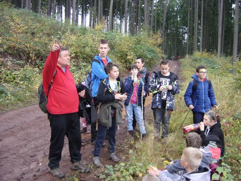 Wzg�rza Lewi�skie - w drodze do Jarkowa s105 - PTTK Strzelin