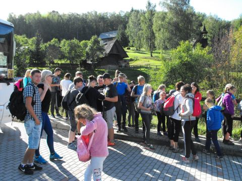 XXI Rajd 'G�ry Sto�owe' - Skansen w Pstr��nej s001 - PTTK Strzelin