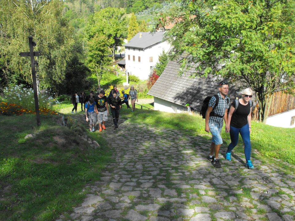 XXI Rajd 'G�ry Sto�owe' - Skansen w Pstr��nej d011 - PTTK Strzelin