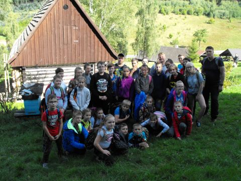 XXI Rajd 'G�ry Sto�owe' - Skansen w Pstr��nej s022 - PTTK Strzelin