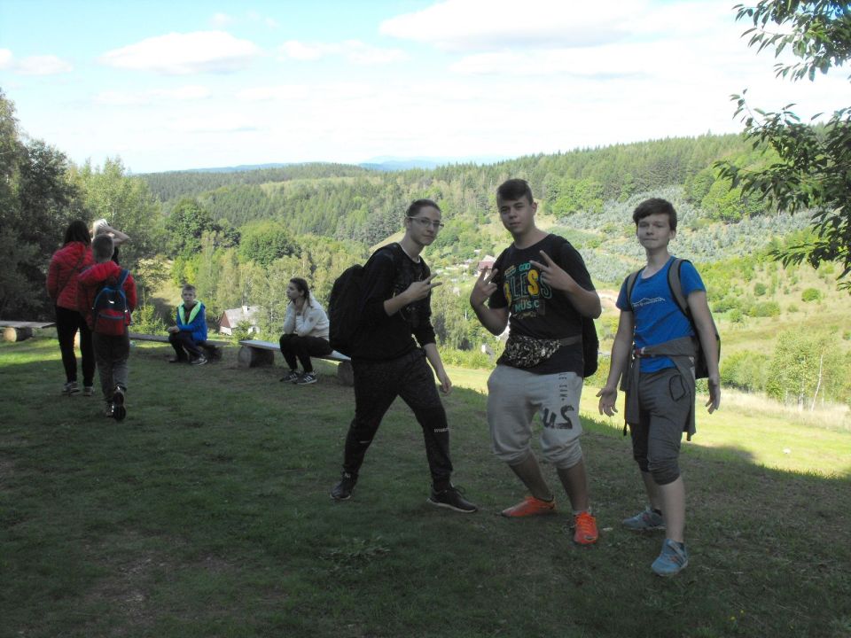 XXI Rajd 'G�ry Sto�owe' - Skansen w Pstr��nej d039 - PTTK Strzelin