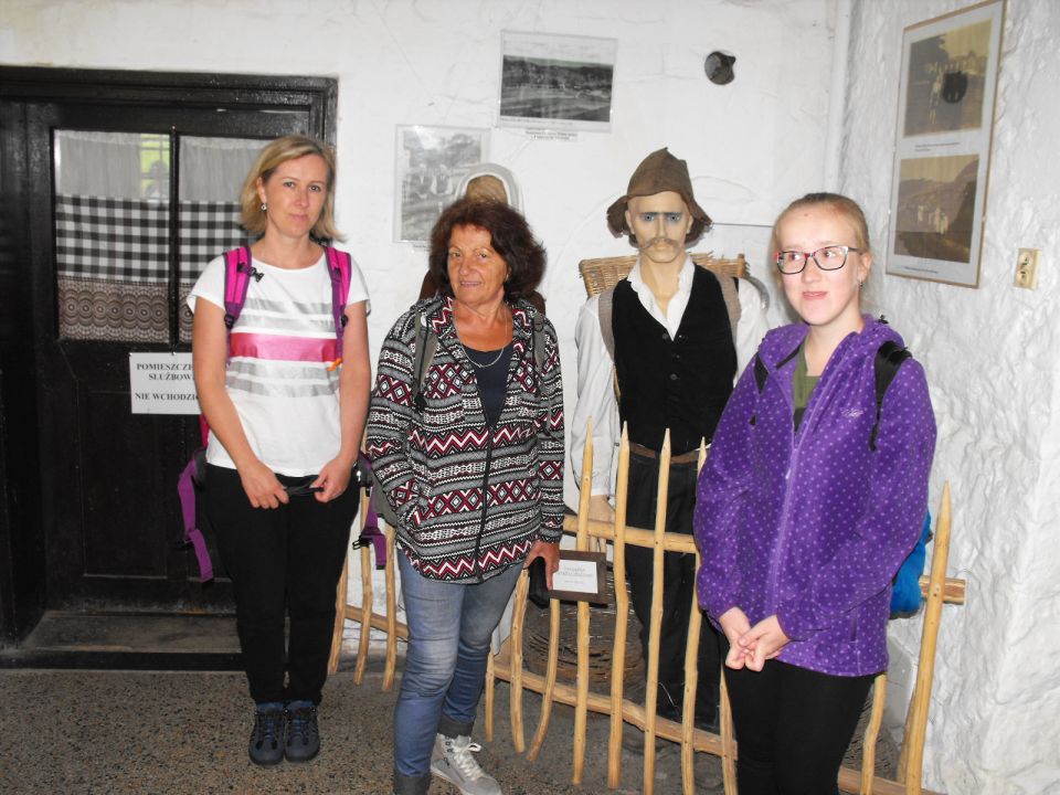 XXI Rajd 'G�ry Sto�owe' - Skansen w Pstr��nej d049 - PTTK Strzelin