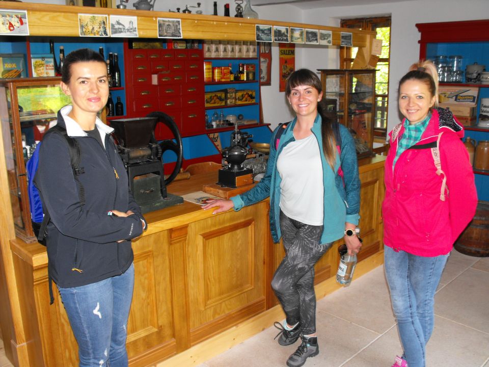 XXI Rajd 'G�ry Sto�owe' - Skansen w Pstr��nej d050 - PTTK Strzelin