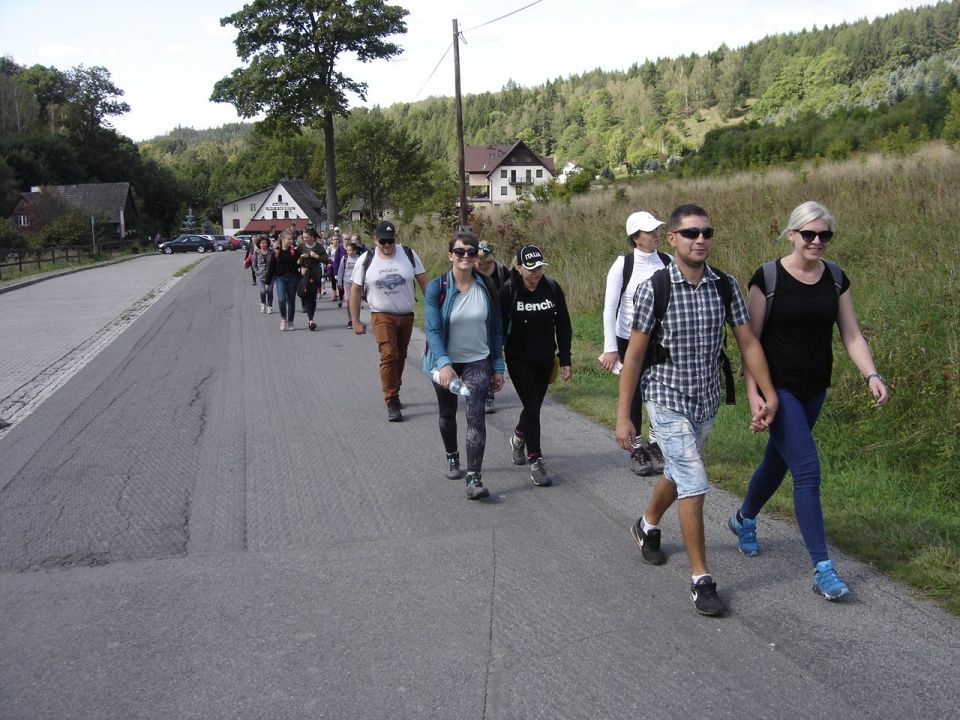 Start rajdu w Pstr��nej d057 - PTTK Strzelin