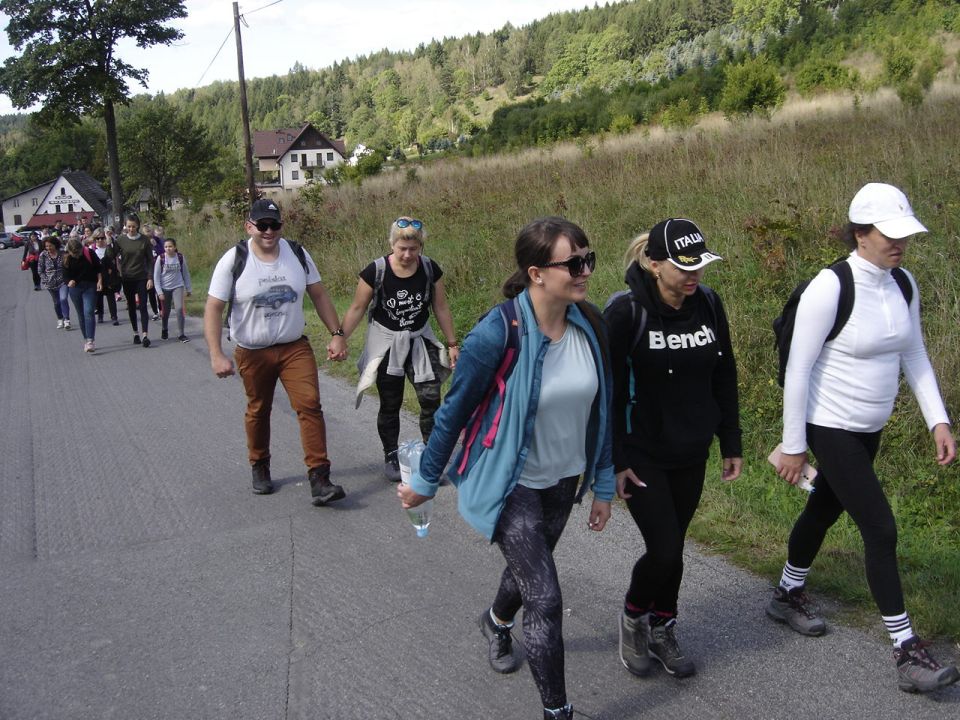 Start rajdu w Pstr��nej d058 - PTTK Strzelin