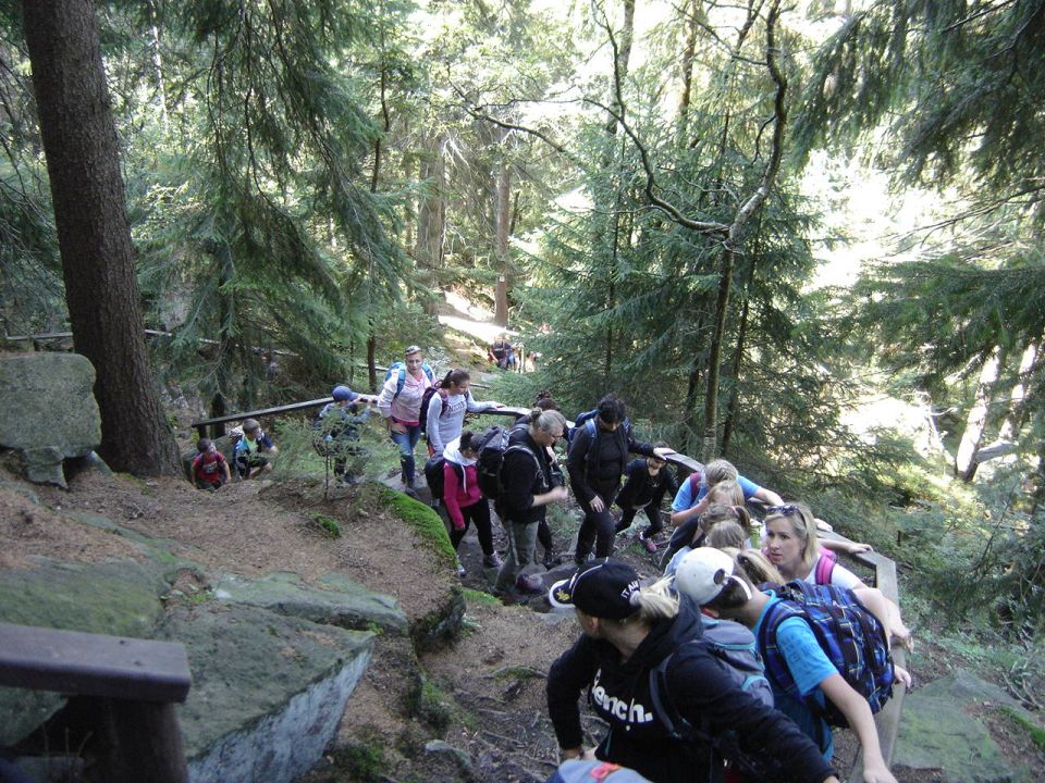 W drodze na B��dne Ska�y d088 - PTTK Strzelin