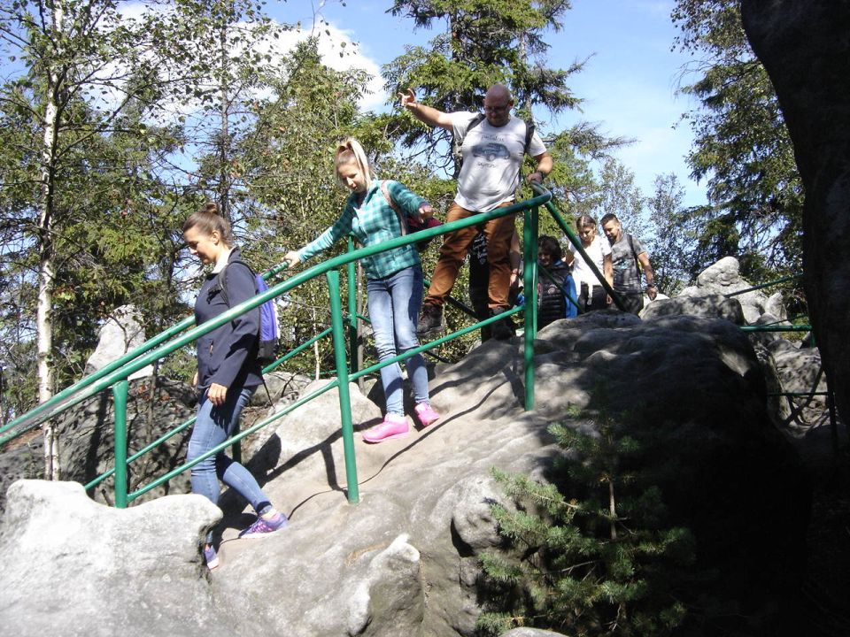 XXI Rajd 'G�ry Sto�owe' - B��dne Ska�y d103 - PTTK Strzelin