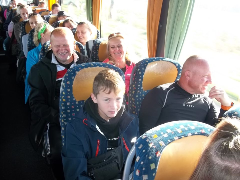 Wycieczka w Góry Stołowe s002 - PTTK Strzelin