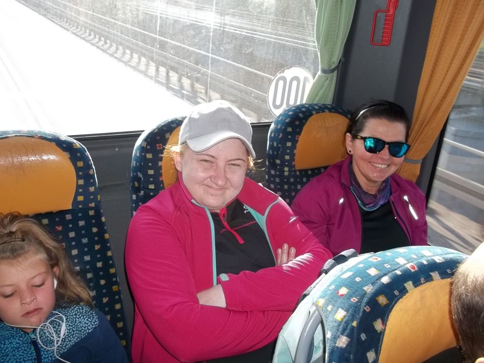 Wycieczka w Góry Stołowe s002 - PTTK Strzelin