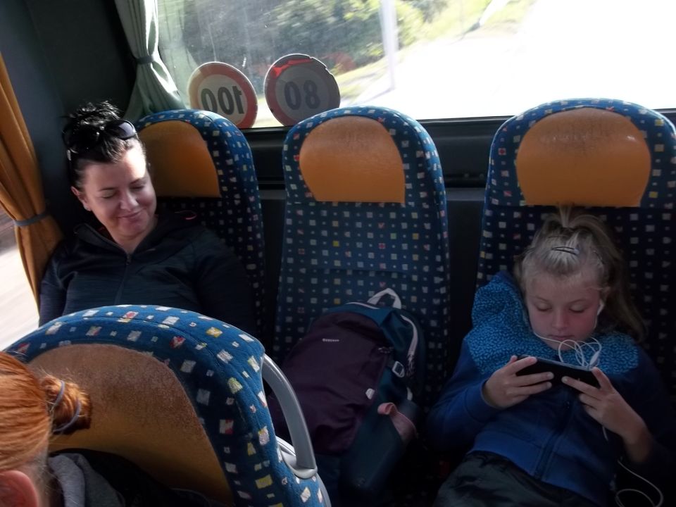 Wycieczka w Góry Stołowe s002 - PTTK Strzelin