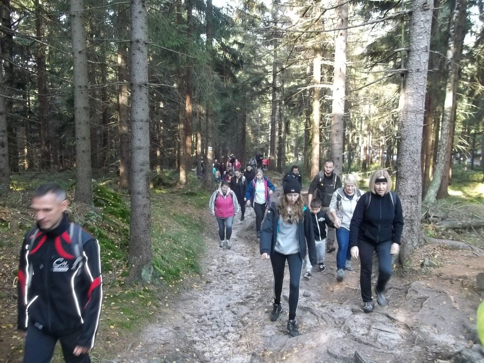 Wycieczka w Góry Stołowe s002 - PTTK Strzelin