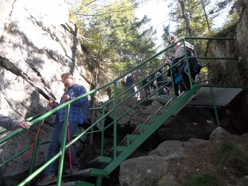 Wycieczka w Góry Stołowe s002 - PTTK Strzelin