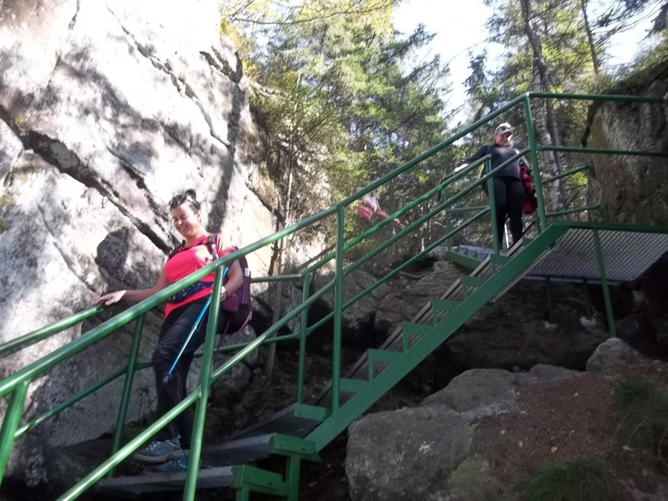 Wycieczka w Góry Stołowe s002 - PTTK Strzelin