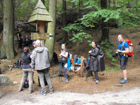 Wycieczka w Góry Stołowe s22 - PTTK Strzelin