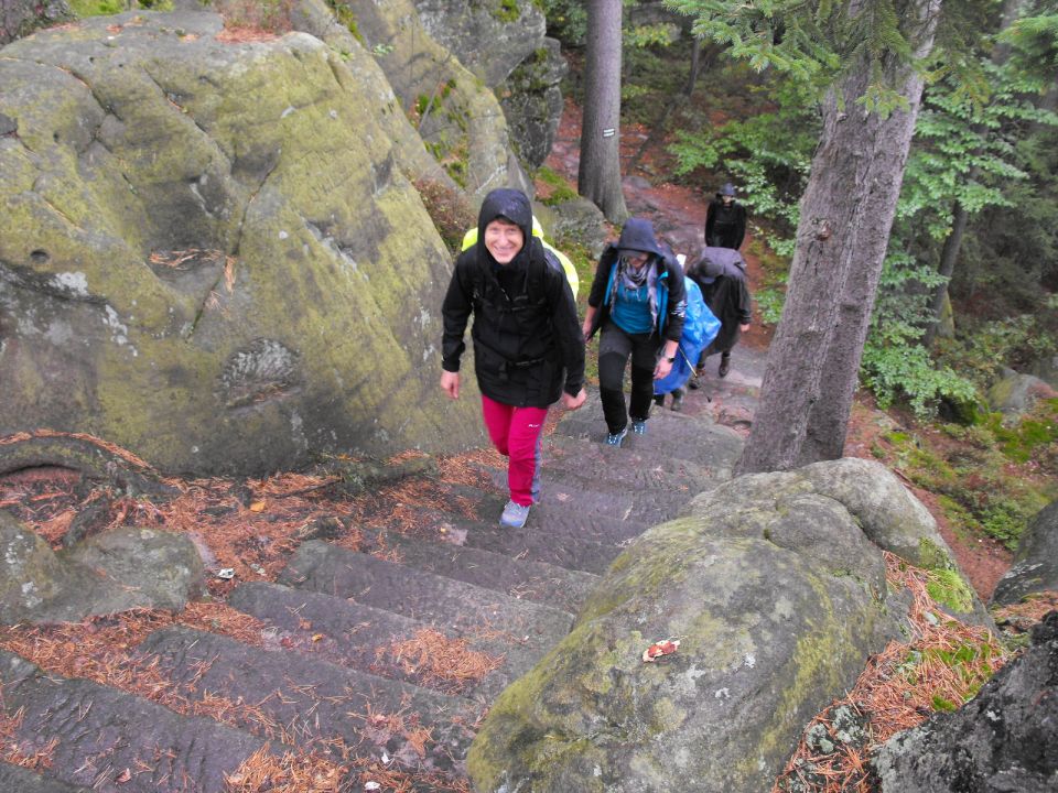 Wycieczka w Góry Stołowe s003 - PTTK Strzelin