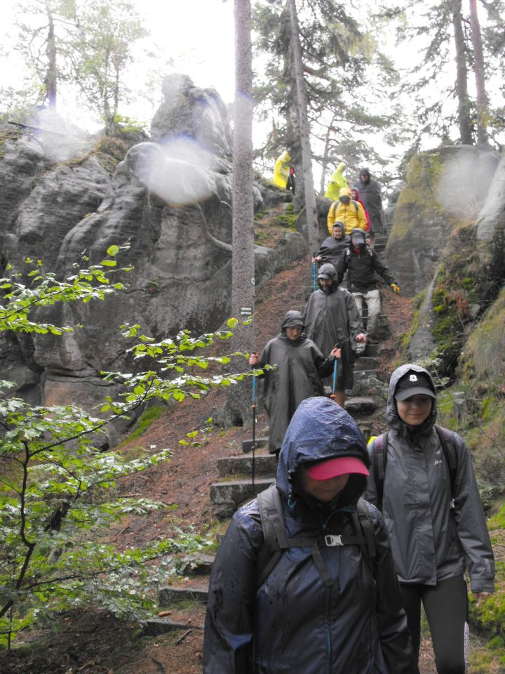 Wycieczka w Góry Stołowe s003 - PTTK Strzelin