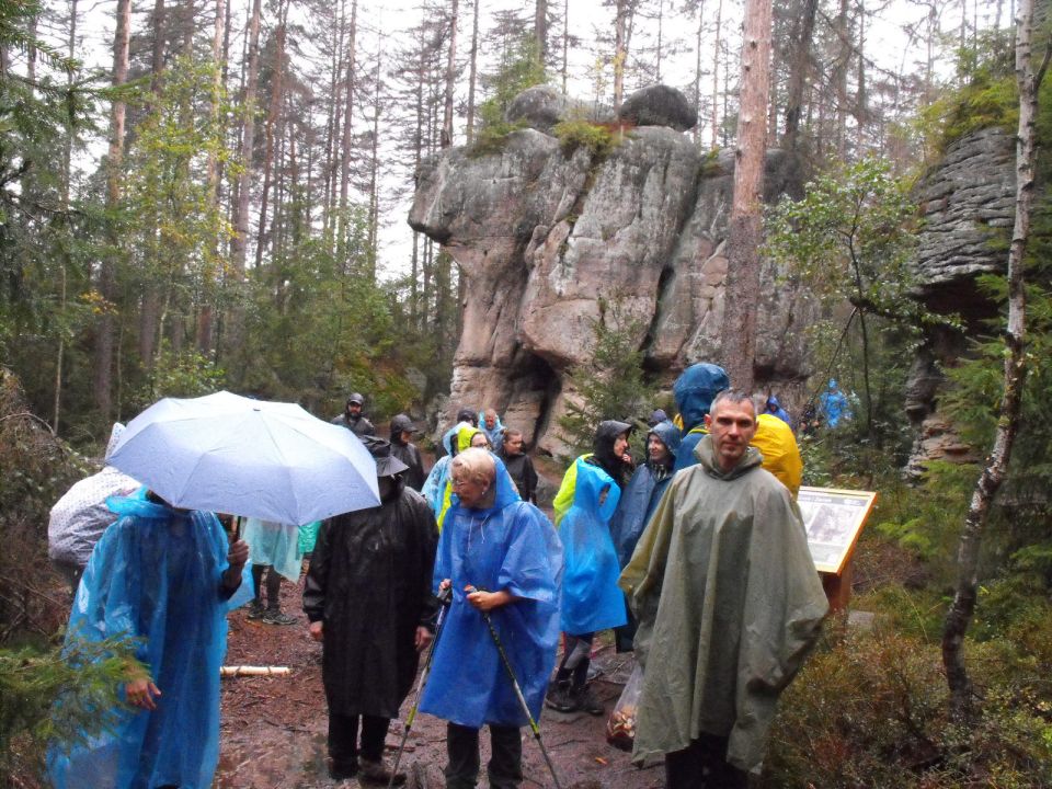 Wycieczka w Góry Stołowe s003 - PTTK Strzelin