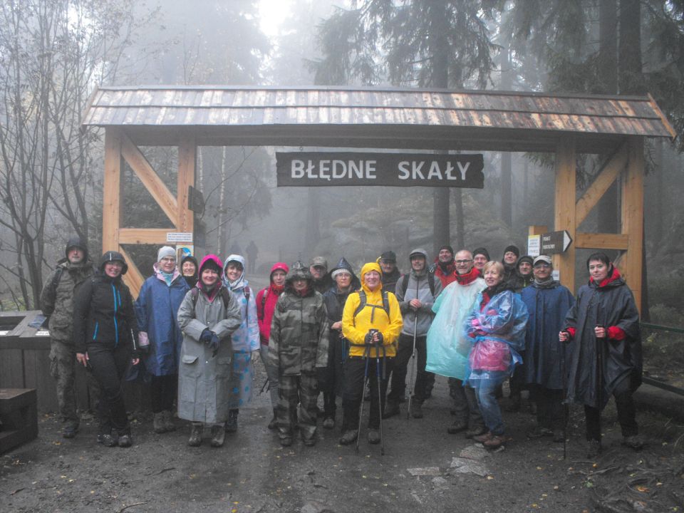 Wycieczka w Góry Stołowe s003 - PTTK Strzelin